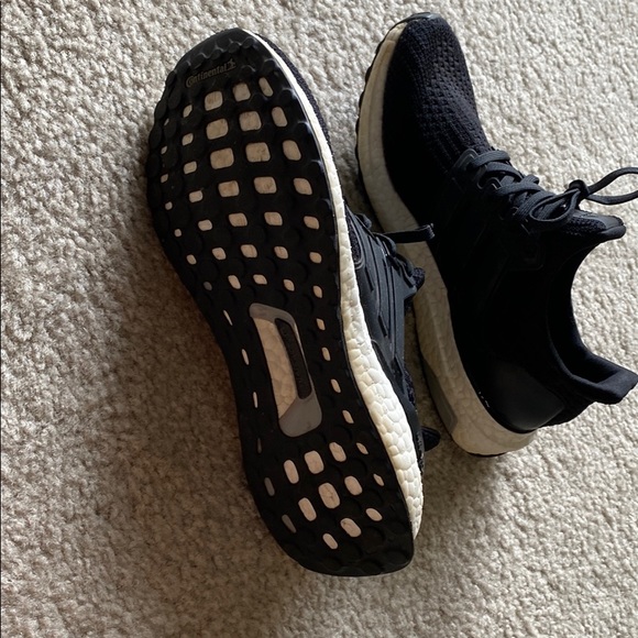 Adidas ultra boost size 7.5 - Picture 5 of 5